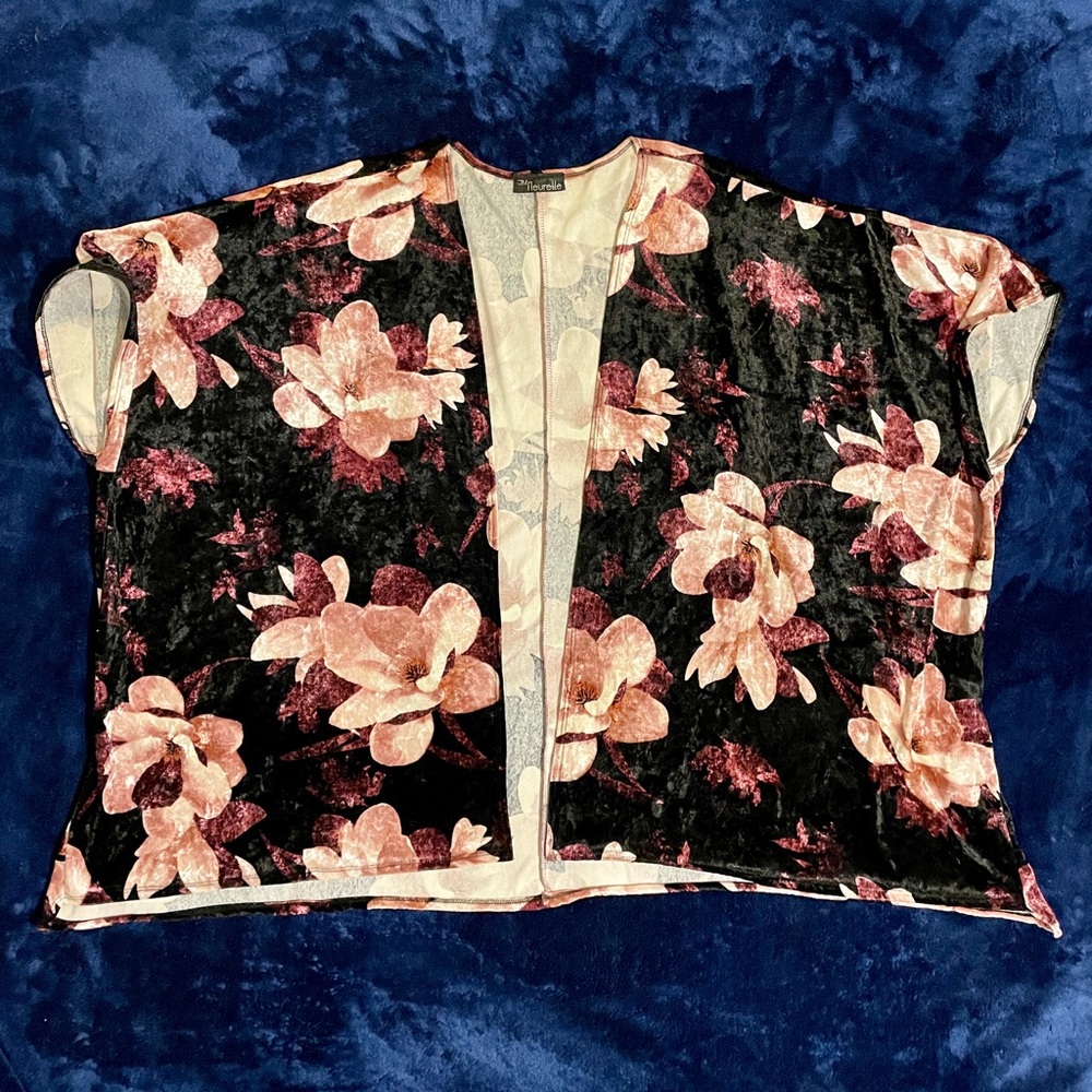 L J.M. Fleurette Black and Pink floral crushed velvet open front cardigan
